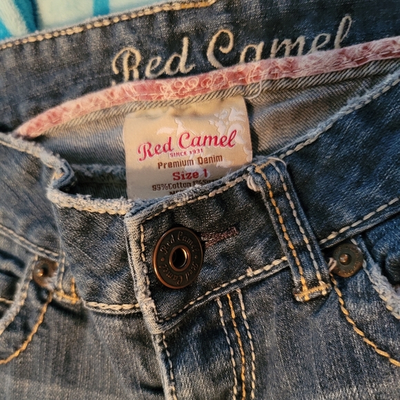 Red Camel Distressed Denim, size 1 - Picture 2 of 4